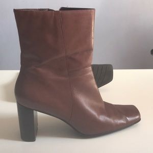 Bandolino ankle boots